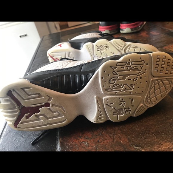 “Space Jam” Air Jordan Retro 9 OG White/Black 6Y - Picture 11 of 12